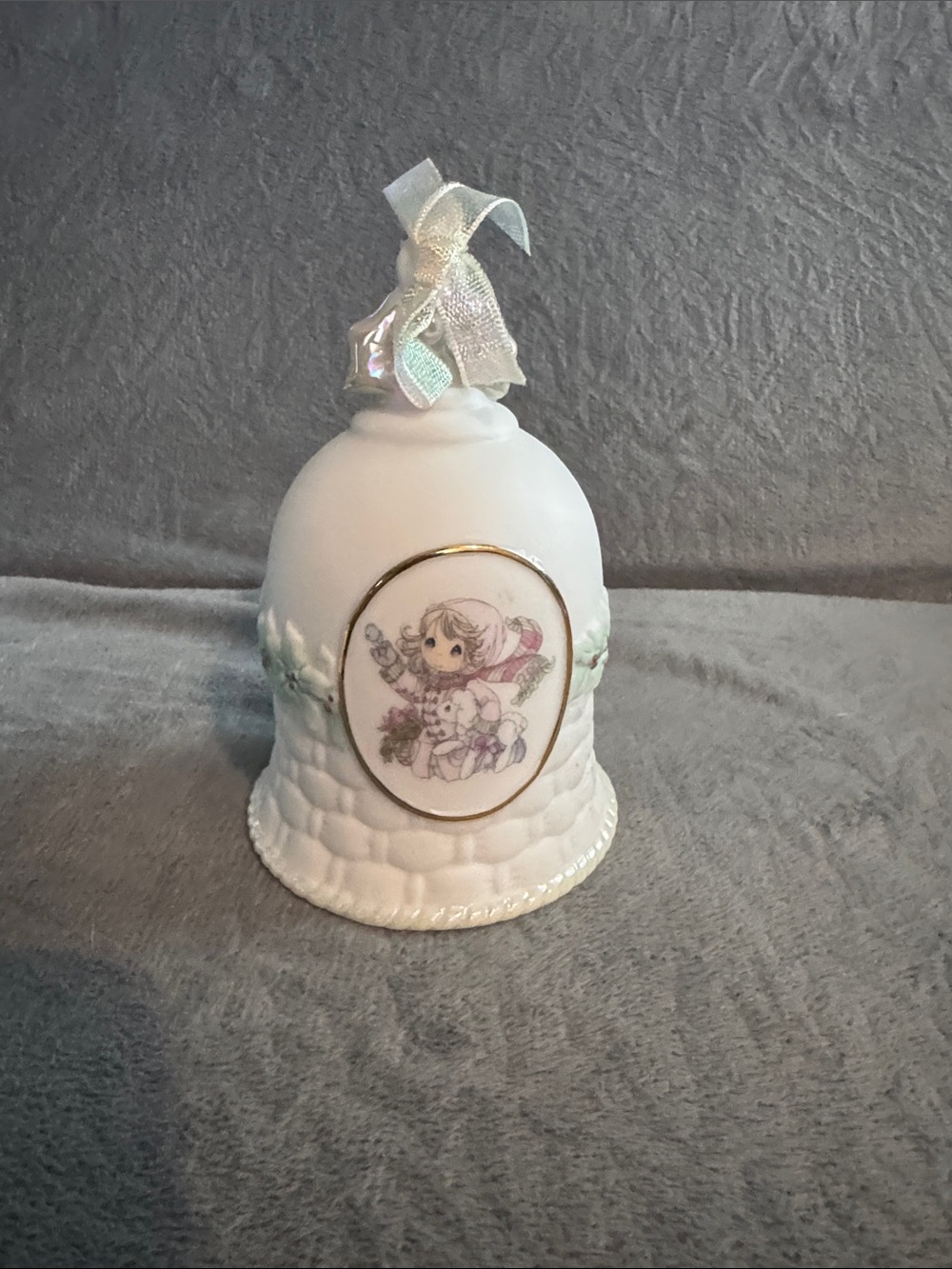 Precious Moments White Porcelain Bell 2000 “The future is In Our hands”